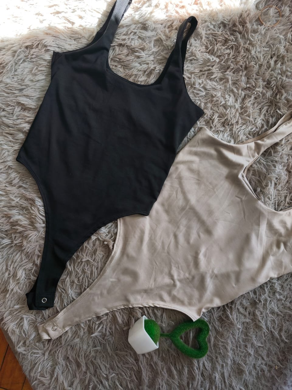 Body Escote cavado - Imagen 3